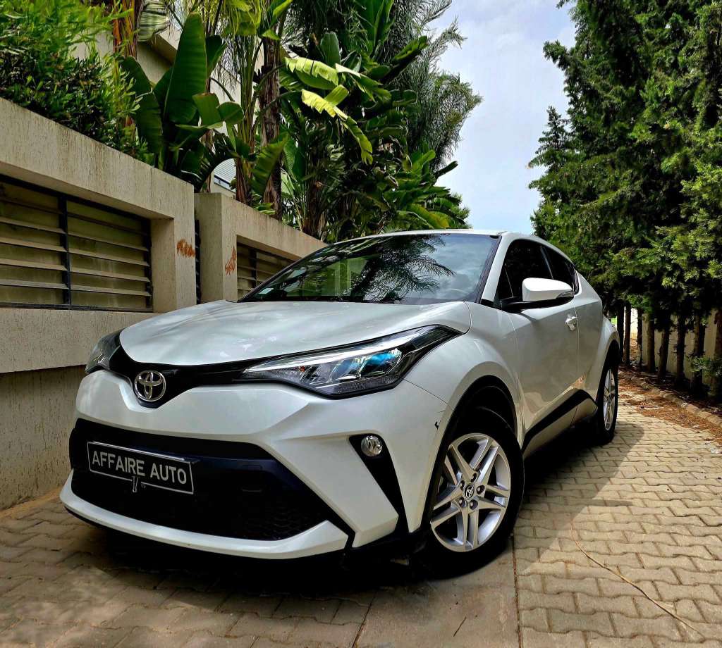 🚘 Toyota Chr 2023/5  30.000km 🚘
          🔁 on accepte l échange des voitures
       

