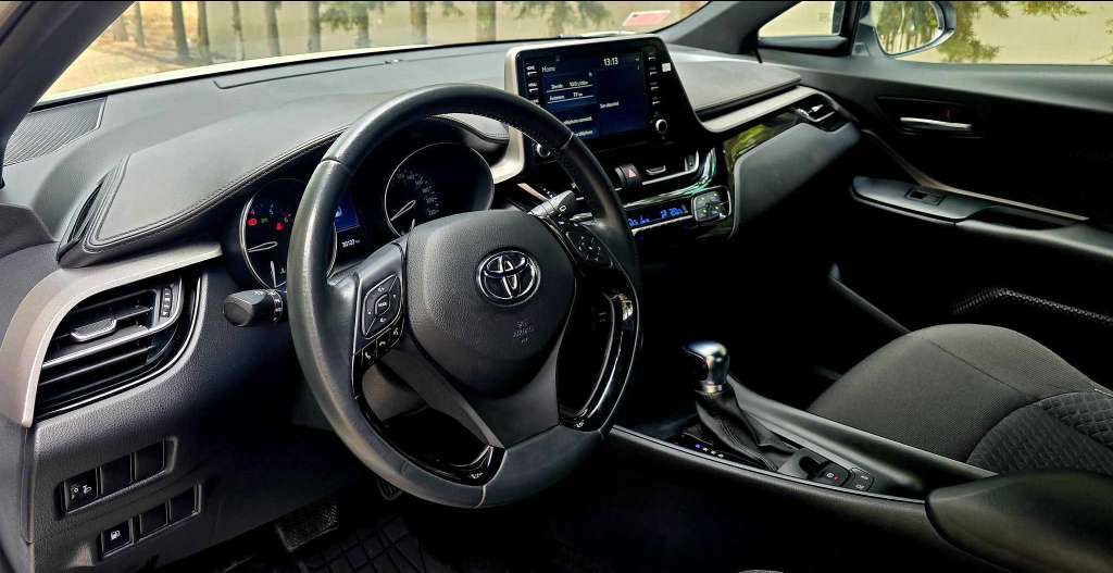🚘 Toyota Chr 2023/5  30.000km 🚘
          🔁 on accepte l échange des voitures
       

