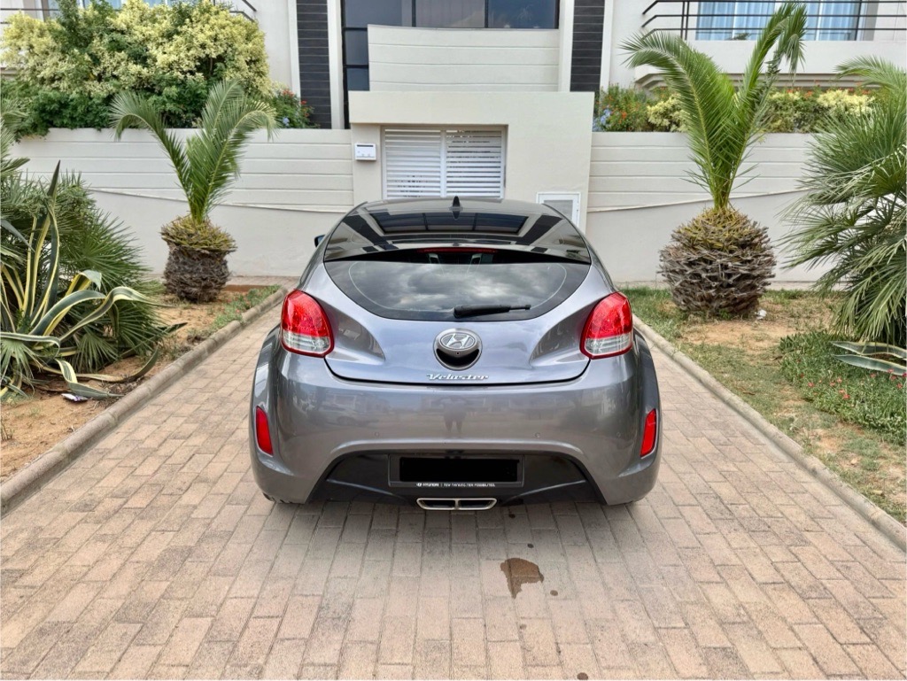 HYUNDAI Veloster 2015