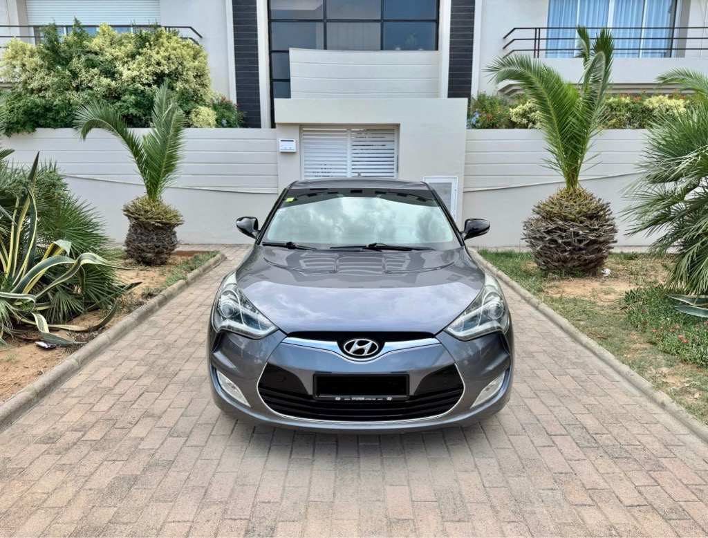 HYUNDAI Veloster 2015