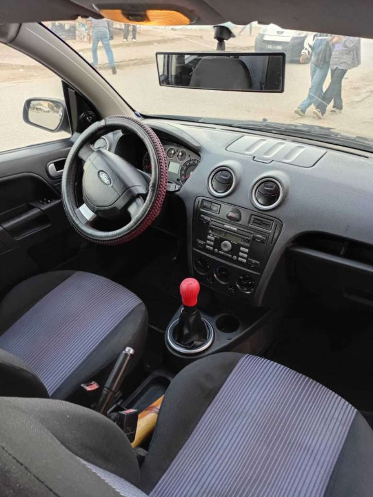 Ford fusion tout options etait neuf