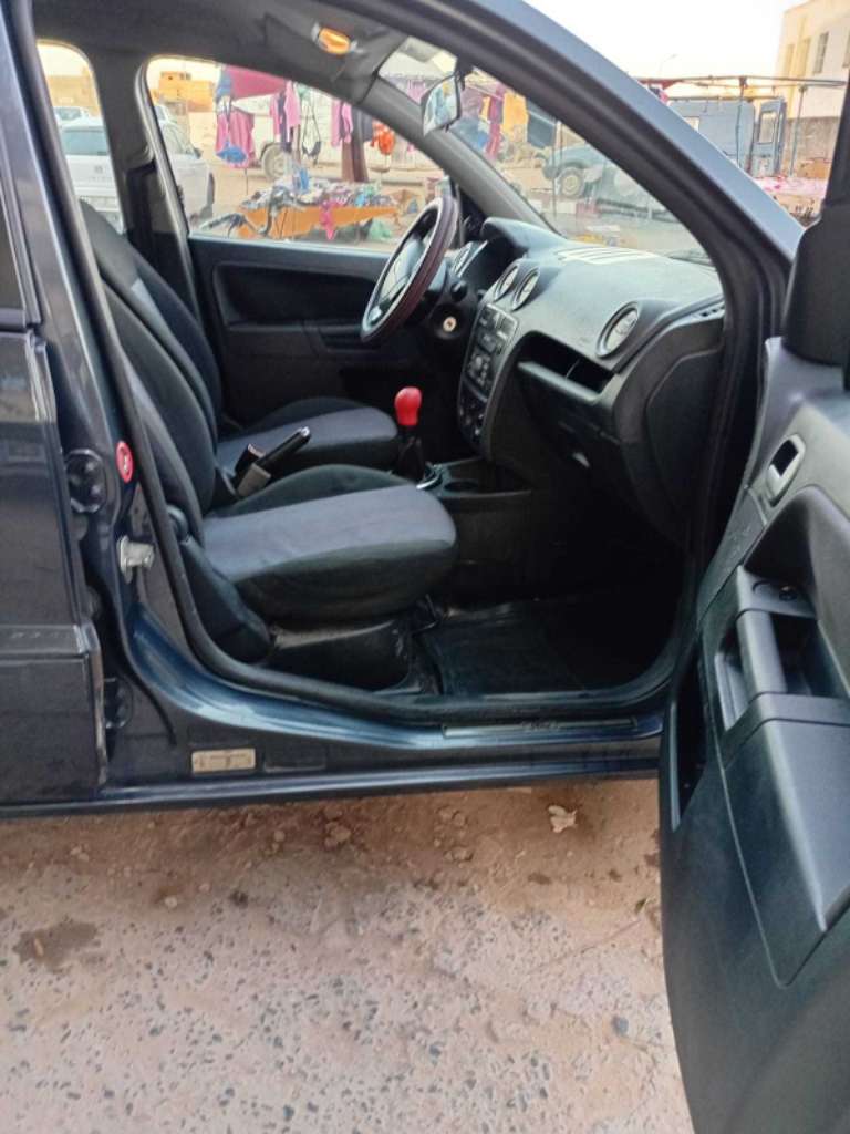 Ford fusion tout options etait neuf