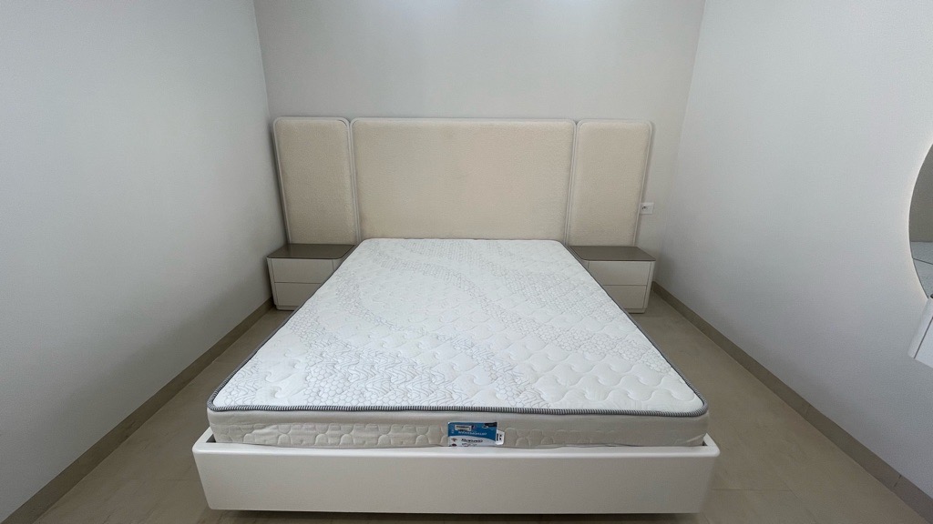 Chambre à coucher neuf