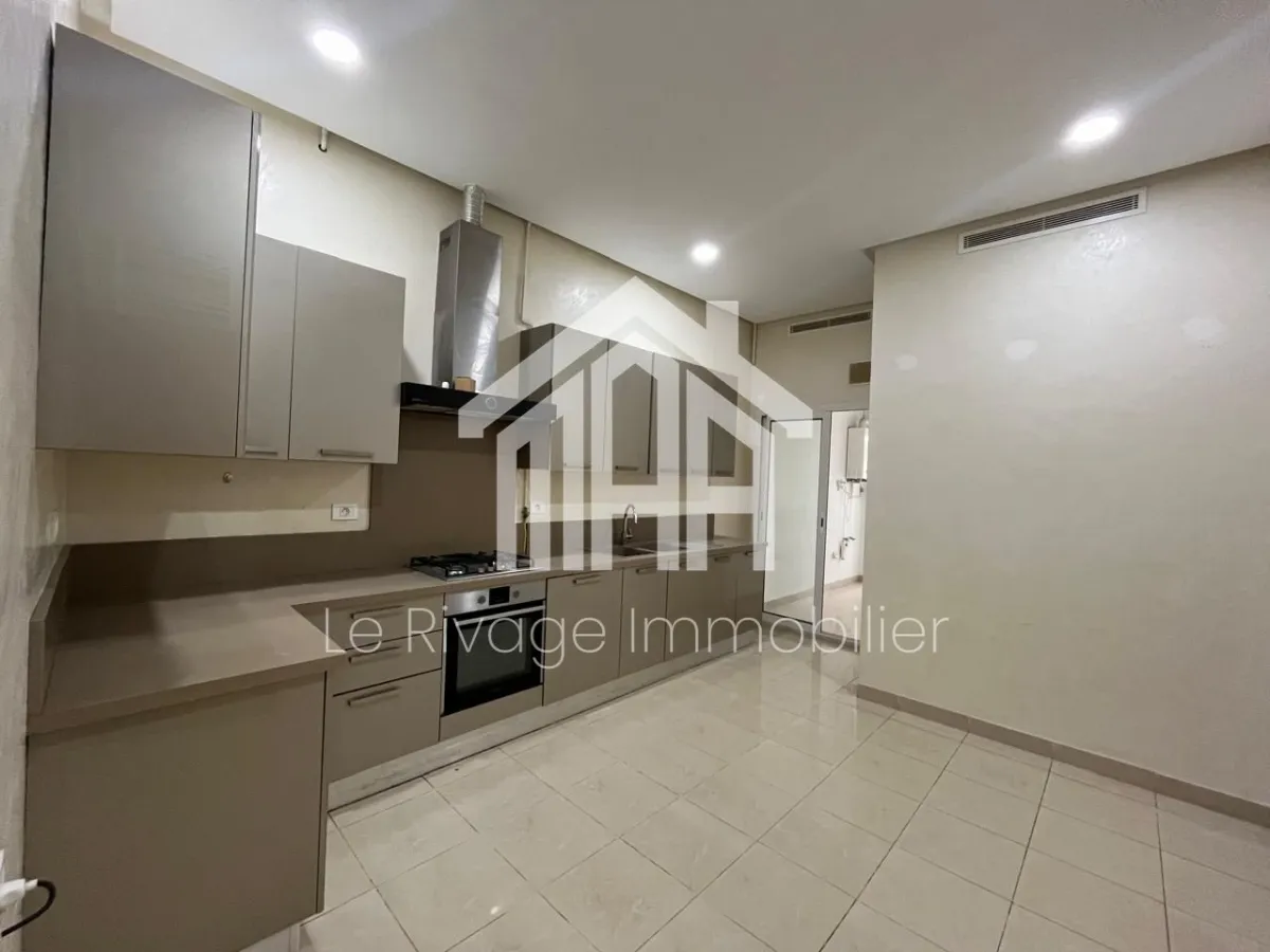 un appartement S2 avec jardin