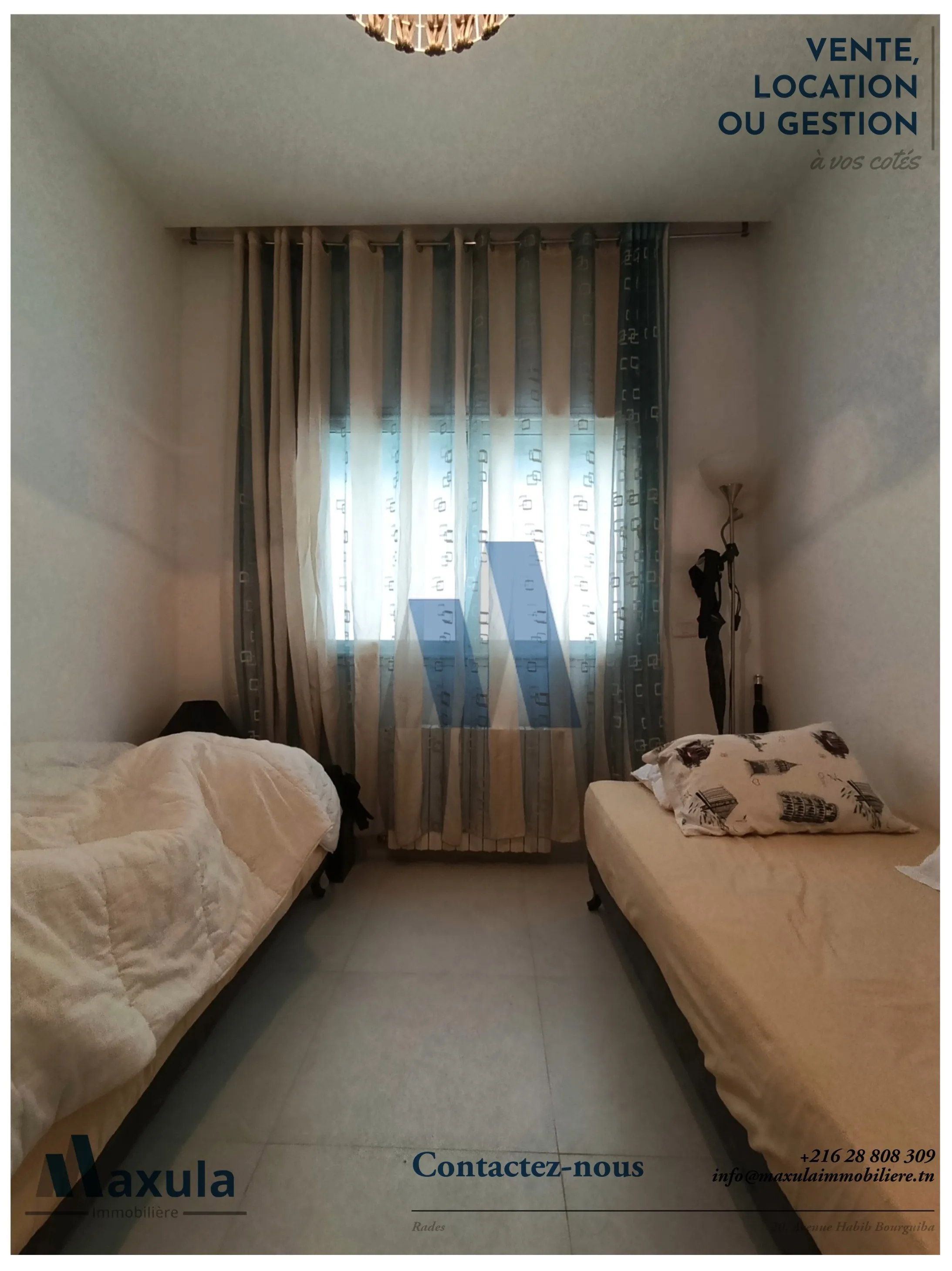 À VENDRE ÉTAGE DE VILLA EN RDC INDÉPENDANT EN PLEIN COEUR DE RADES