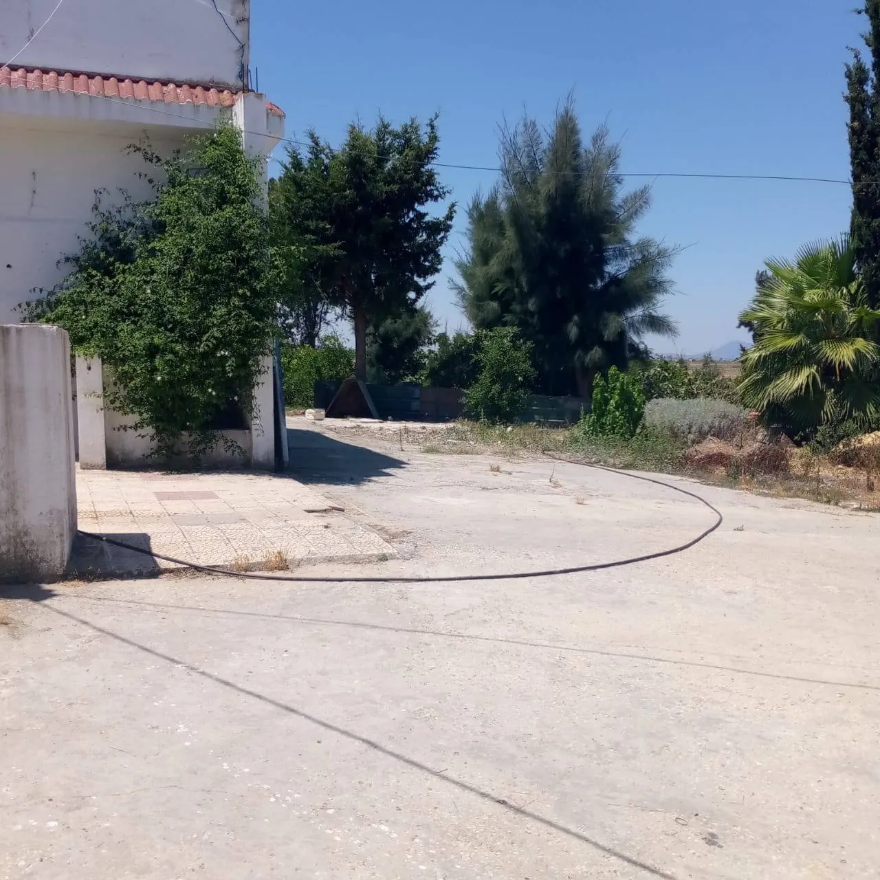 للبيع سانية في مغراوة بنزرت