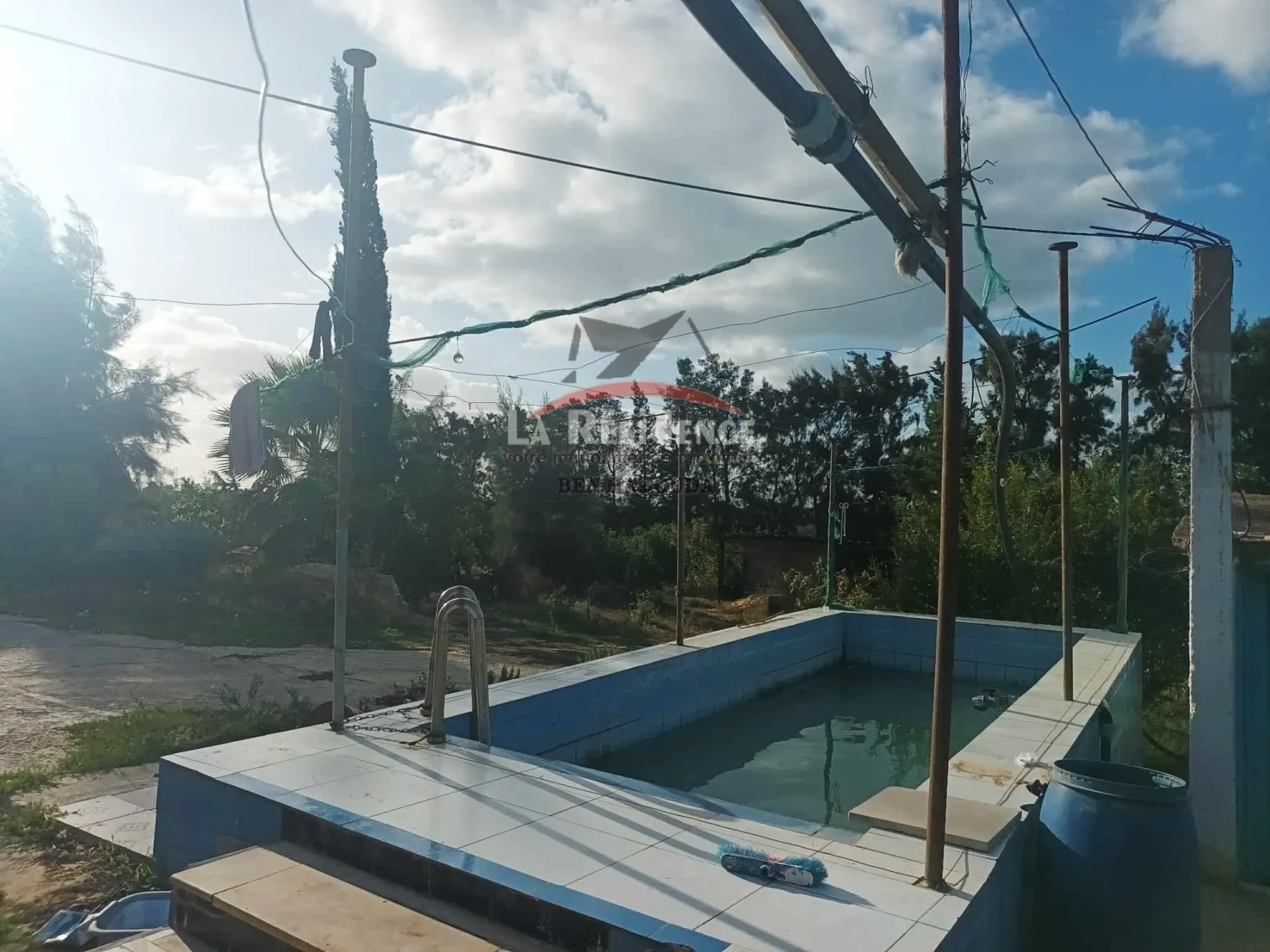 للبيع سانية في مغراوة بنزرت