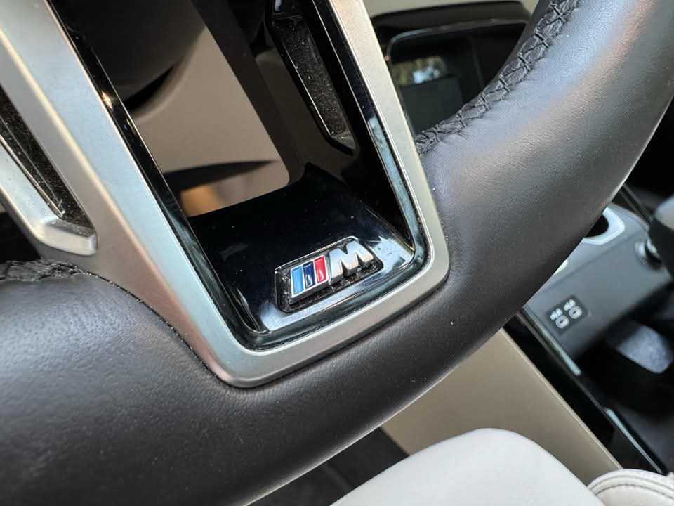 BMW X1 diesel hybrid 2 L 12 milles km 2024