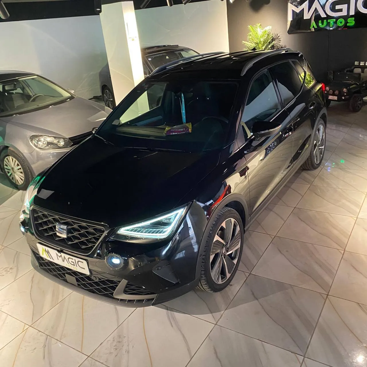 SEAT ARONA