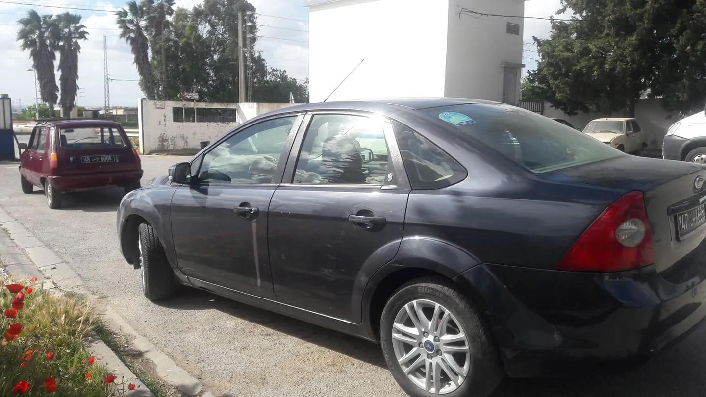 Voiture Ford focus à vendre