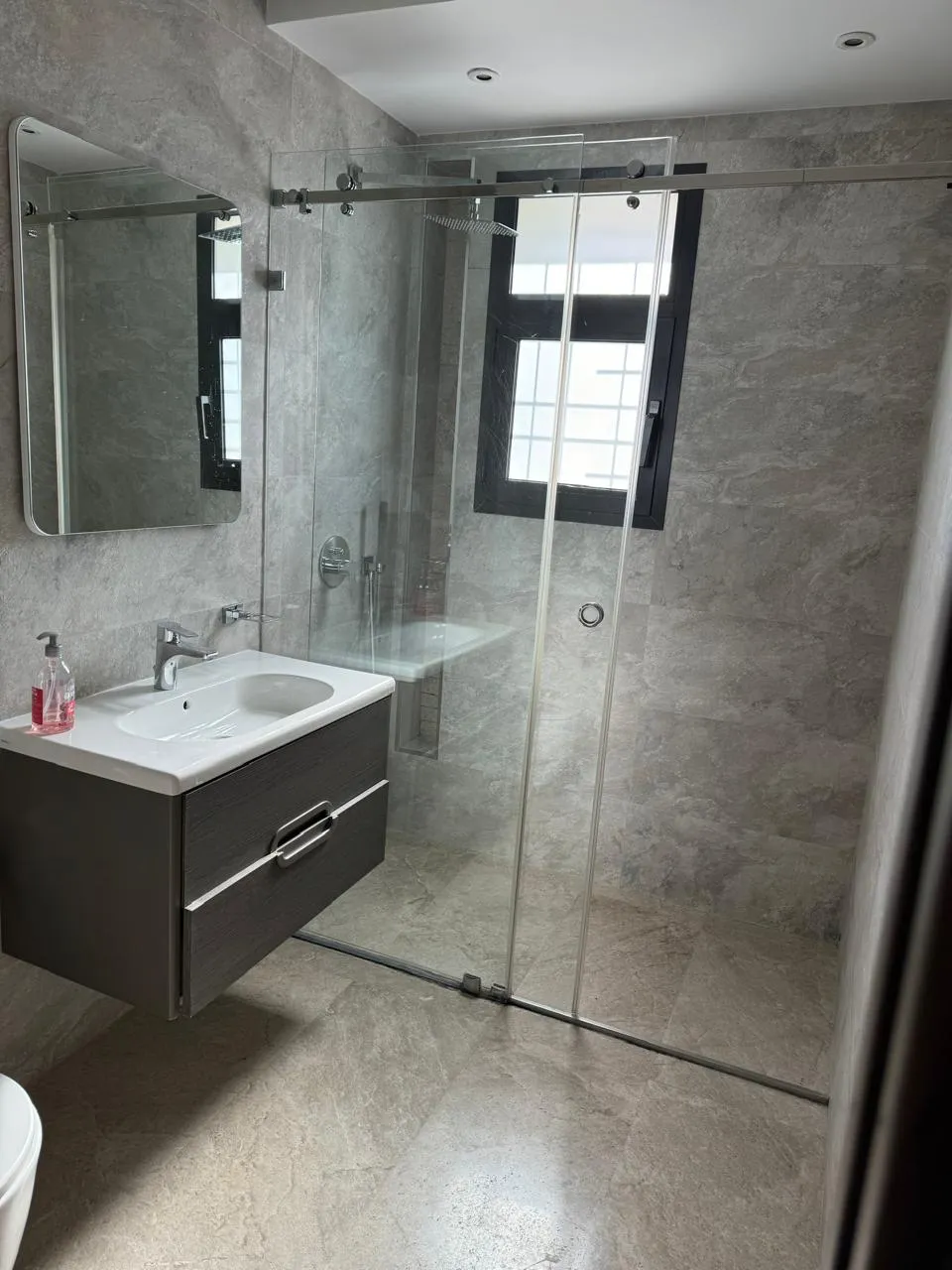 Somptueux appartement S2 meublé au lac 2