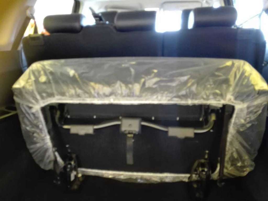 Voiture neuve 7 places toutes options