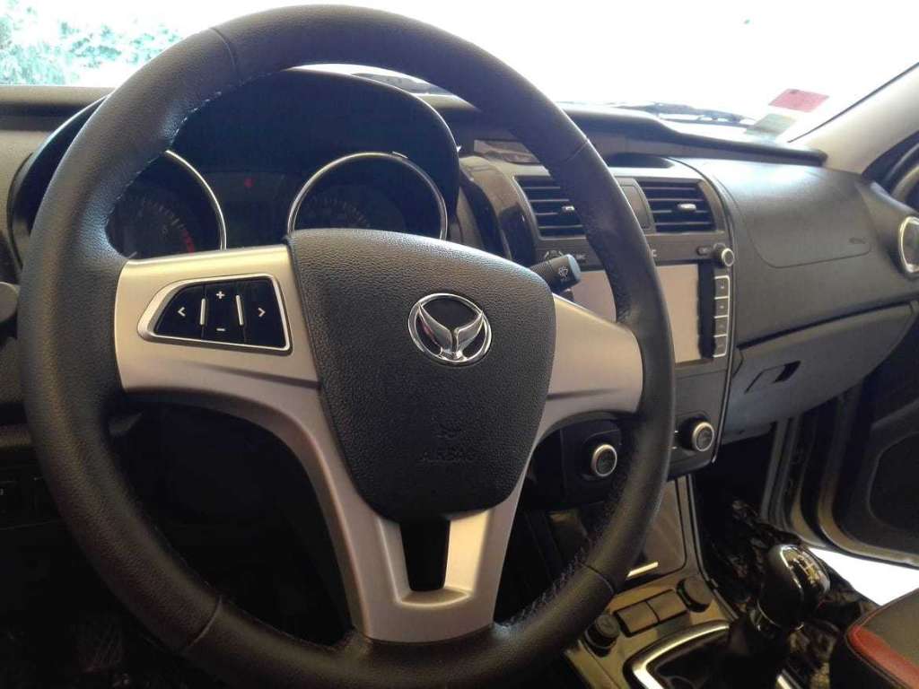 Voiture neuve 7 places toutes options