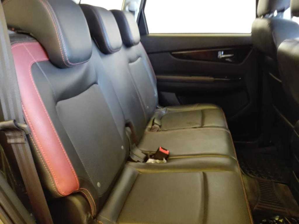 Voiture neuve 7 places toutes options