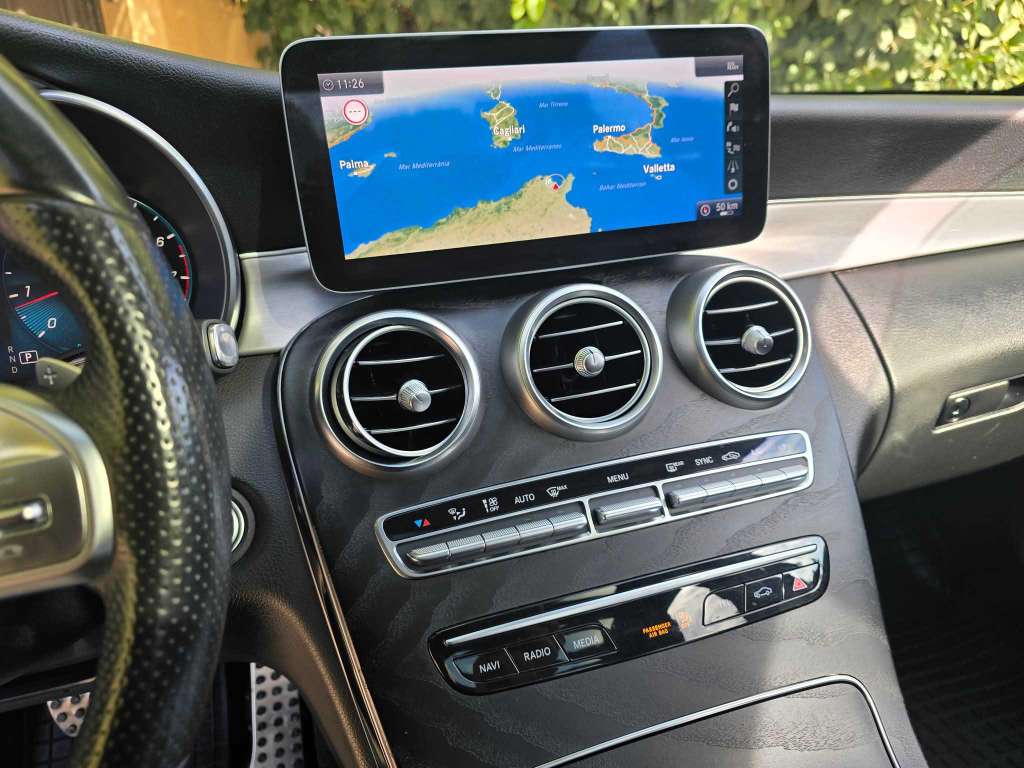 🇩🇪Mercedes C200 2020/08 serie249 50.000km🇩🇪
    ⛔️ on accepte l échange des voitures ⛔️
