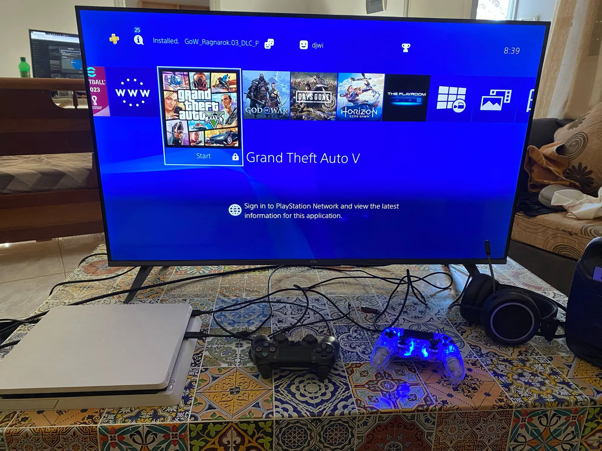PlayStation 4 slim blanc patchée ♥
