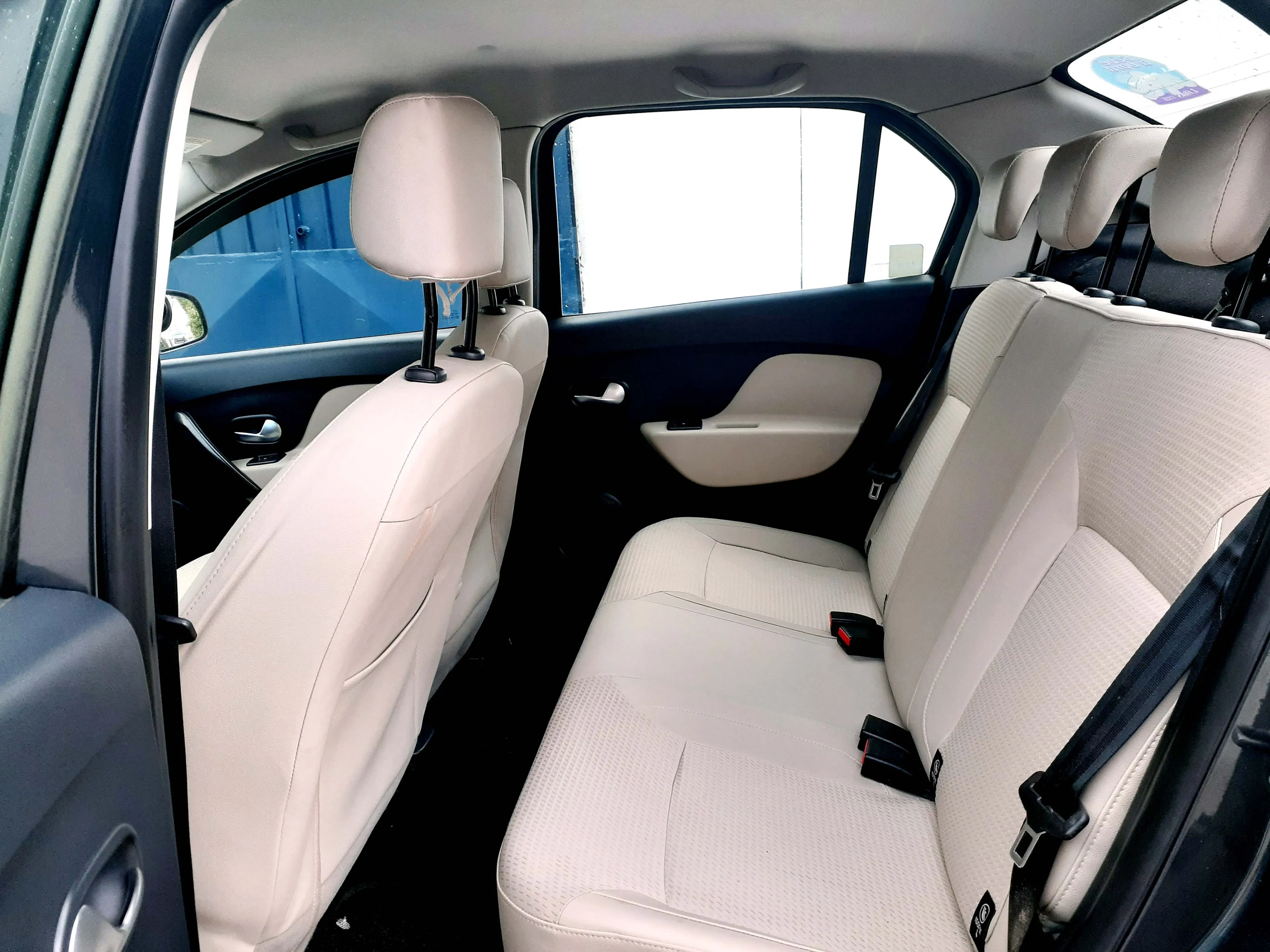 Renault symbol Élégance 50km série 198