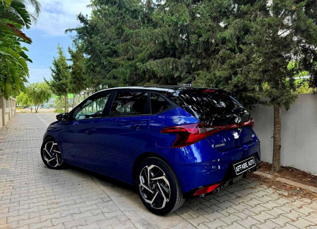 đ Hyundai I20 2023 boite auto 30.000km đ
âïž PossibilitĂ© de transfert dossier leasing