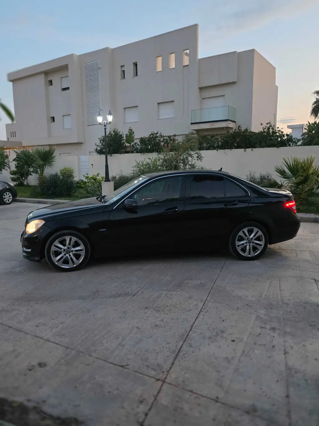 MERCEDES classe c200