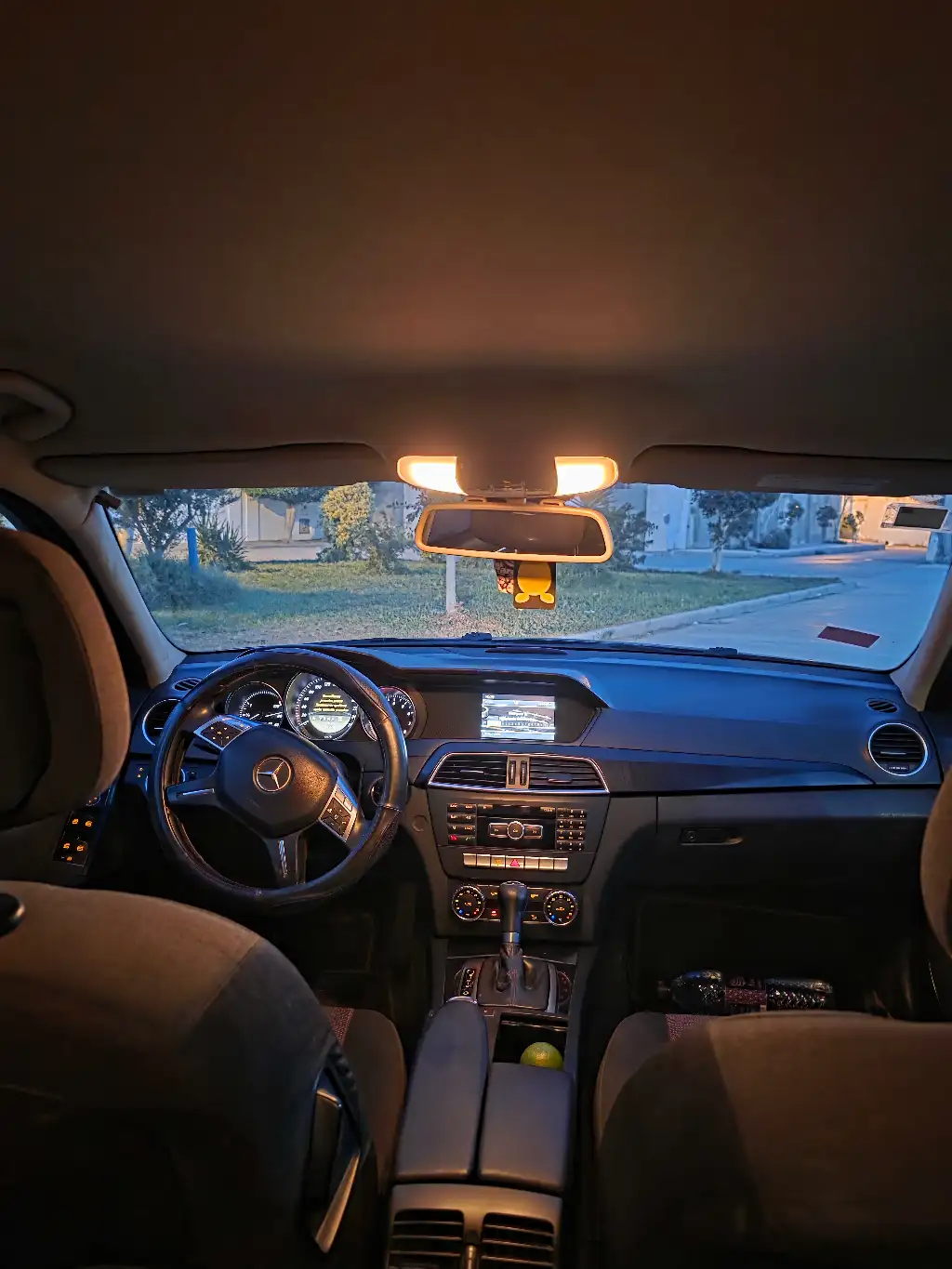 MERCEDES classe c200