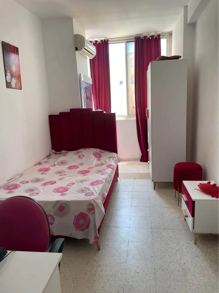 🏡 À VENDRE | Appartement S+4 Haut Standing – Jardins de l’Aouina, Tunis
