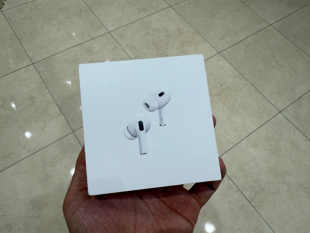 đ§ AirPods Pro 2 â â
Original CachetĂ© sous blister (importĂ©s de DubaĂŻđŠđȘ)