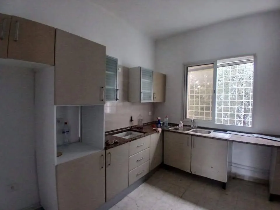 jolie étage de villa s3 a louer