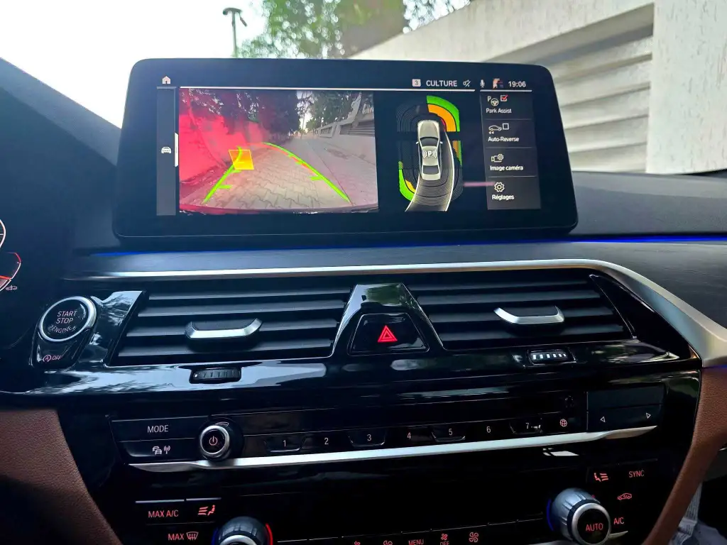 🚘  BMW G30 essence PACK M 2021/12  🚘
          🔁 on accepte l échange des voitures