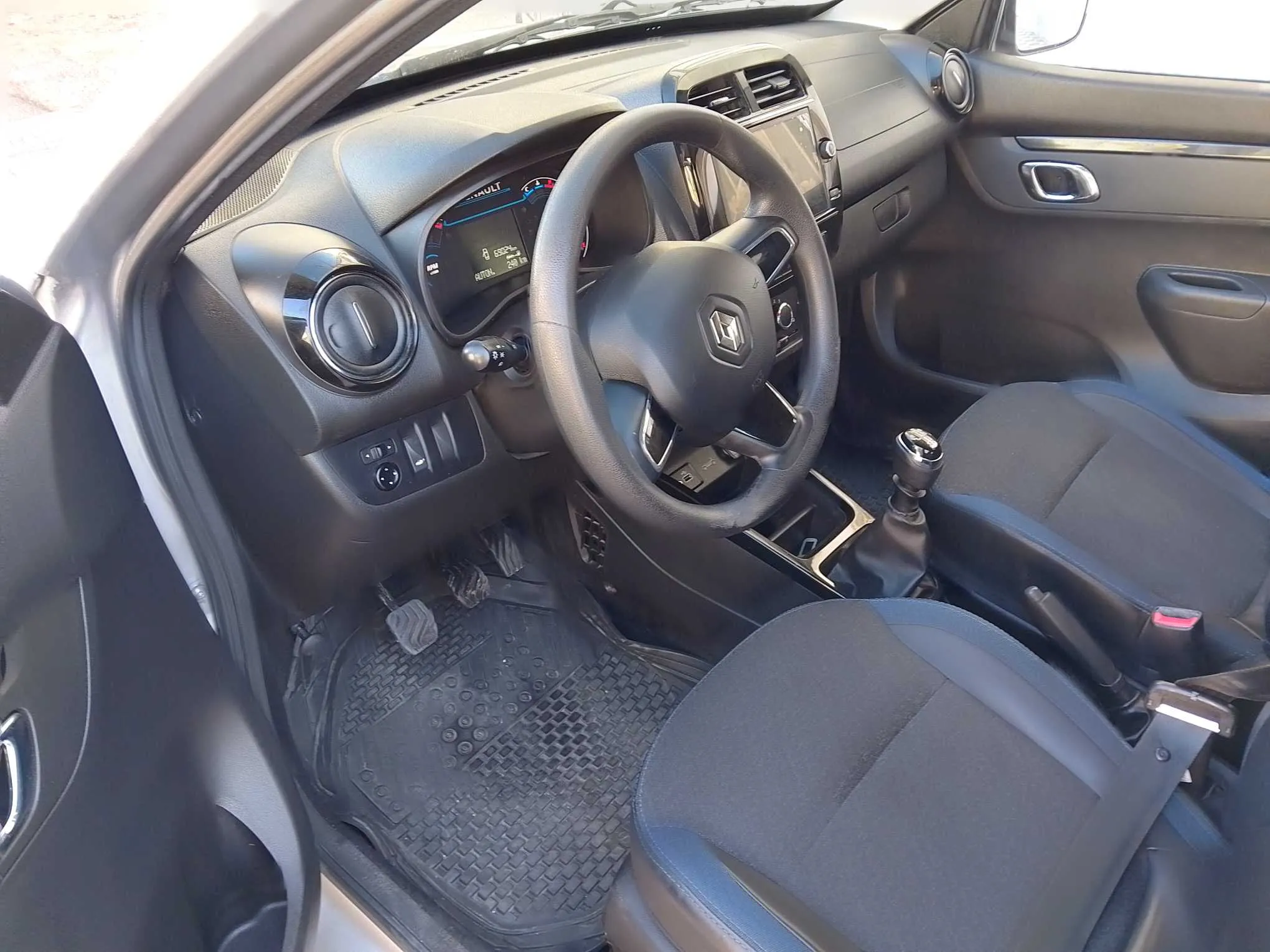 renault kwid 1ère main.tel:56177695