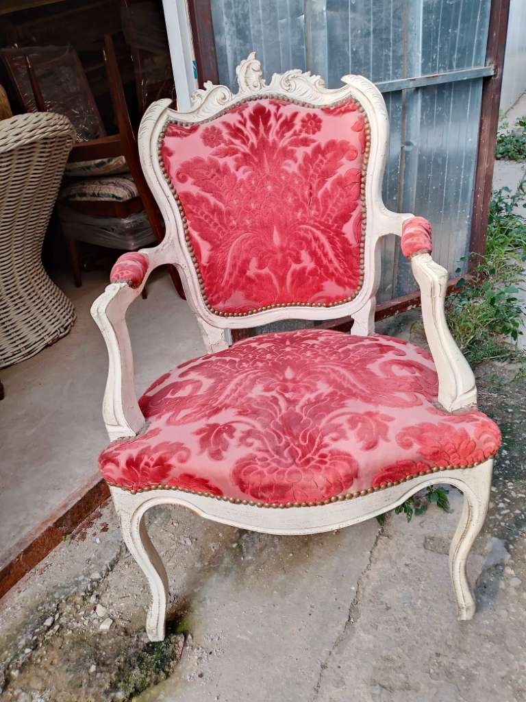 Fauteuil en vrai bois 