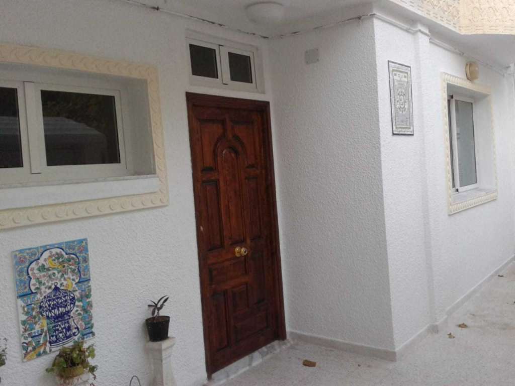 S2 rez de chaussée a cité ettahrir 