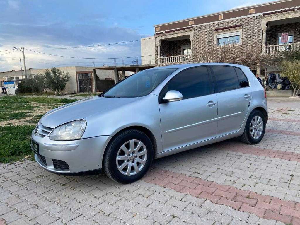 Golf 5 🇩🇪 1.4 essence 