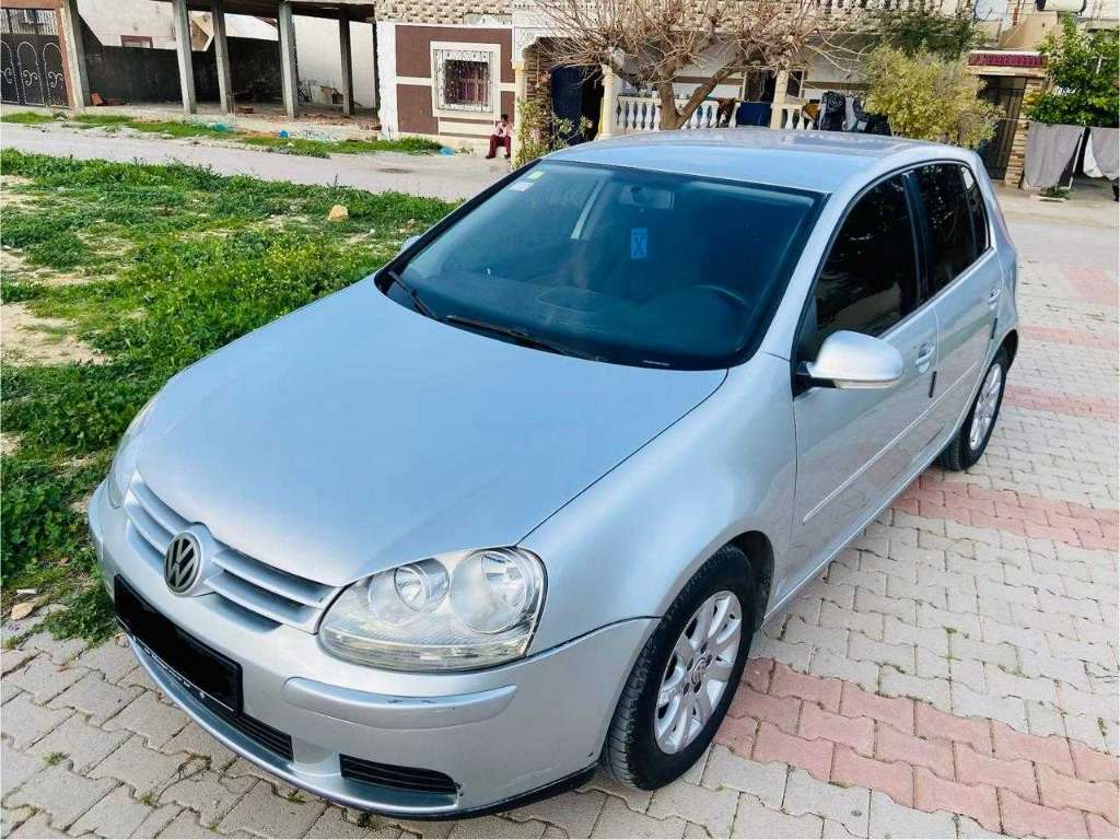 Golf 5 🇩🇪 1.4 essence 