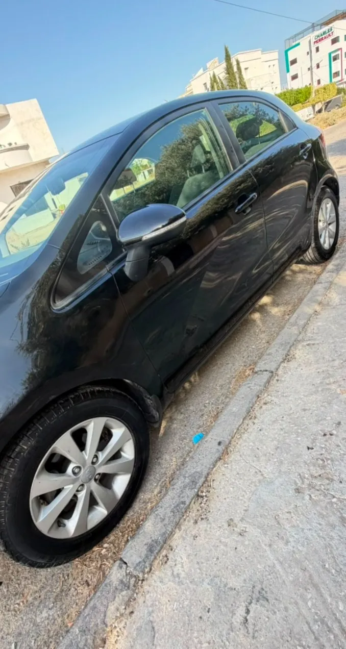 Kia Rio coupé tous d'origine