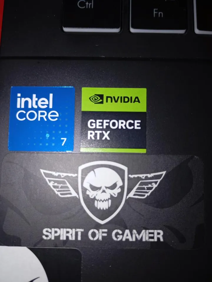 Pc portable gamer asus v16 a vendre zone ariana  