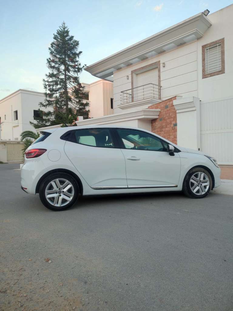 CLIO 5 LIMITED