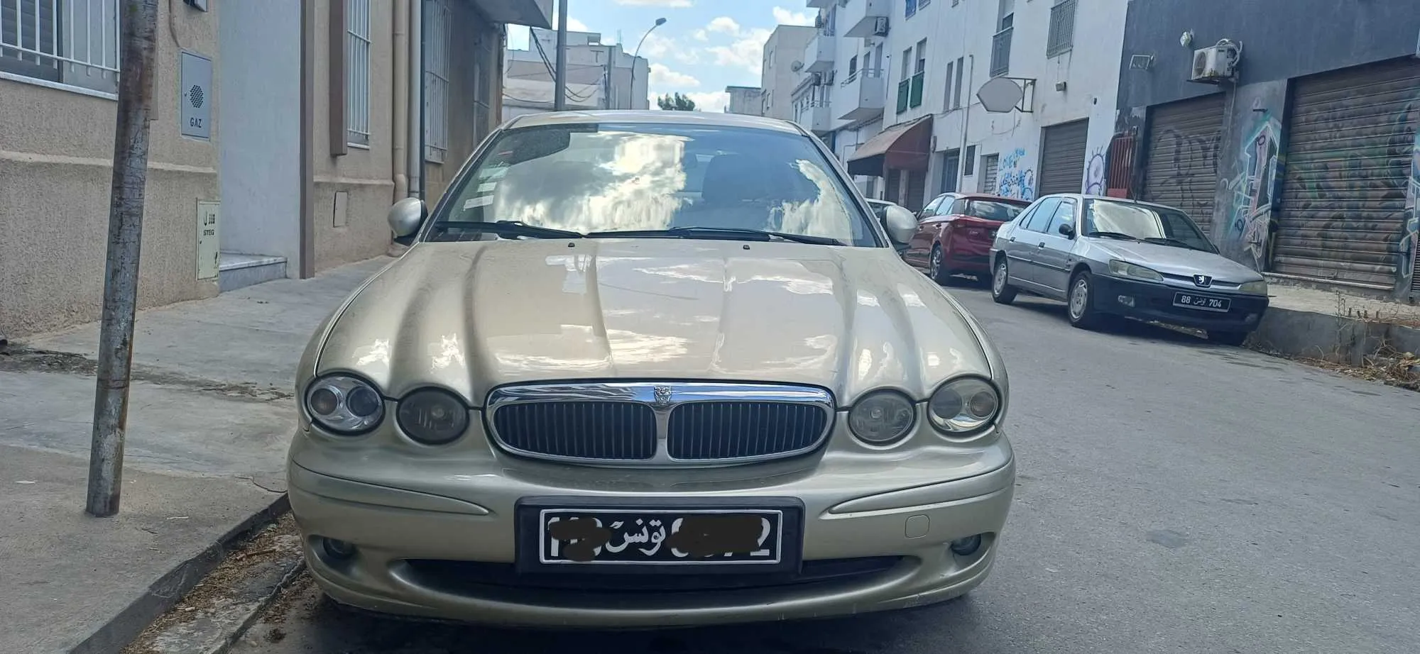 Jaguar X-Type 2.0D – Élégance & fiabilité