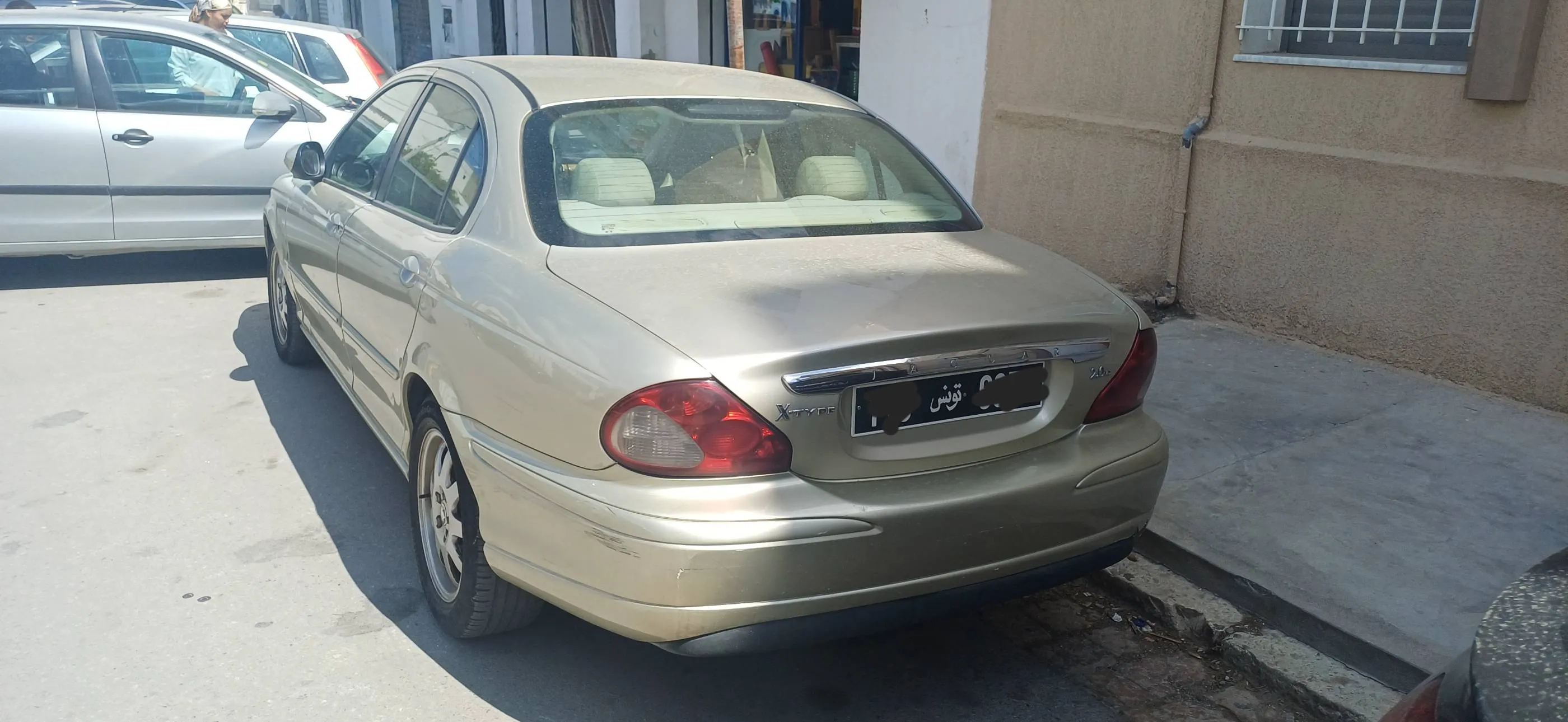 Jaguar X-Type 2.0D – Élégance & fiabilité