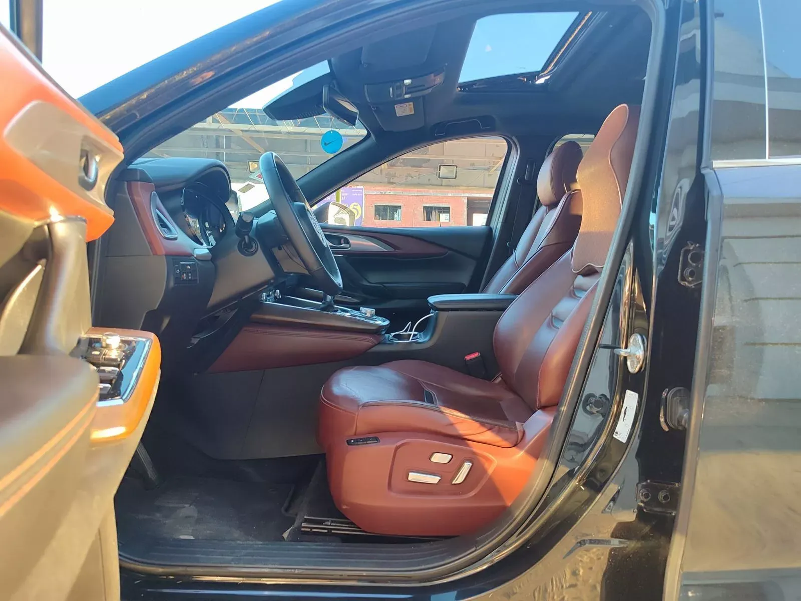 Mazda cx-9 High Grad pack night