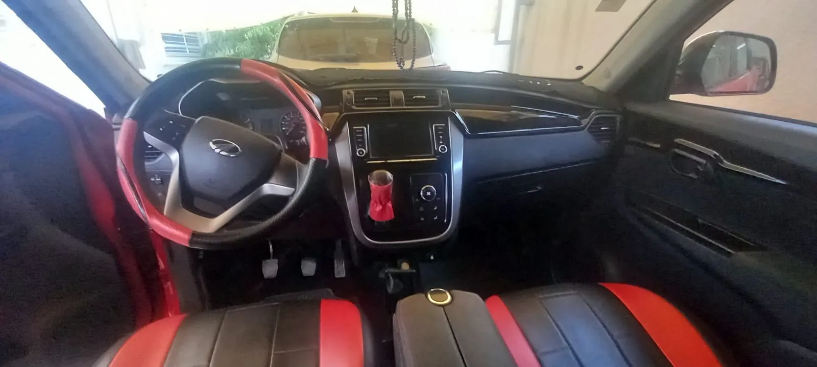 mahindra kuv 100 k8 