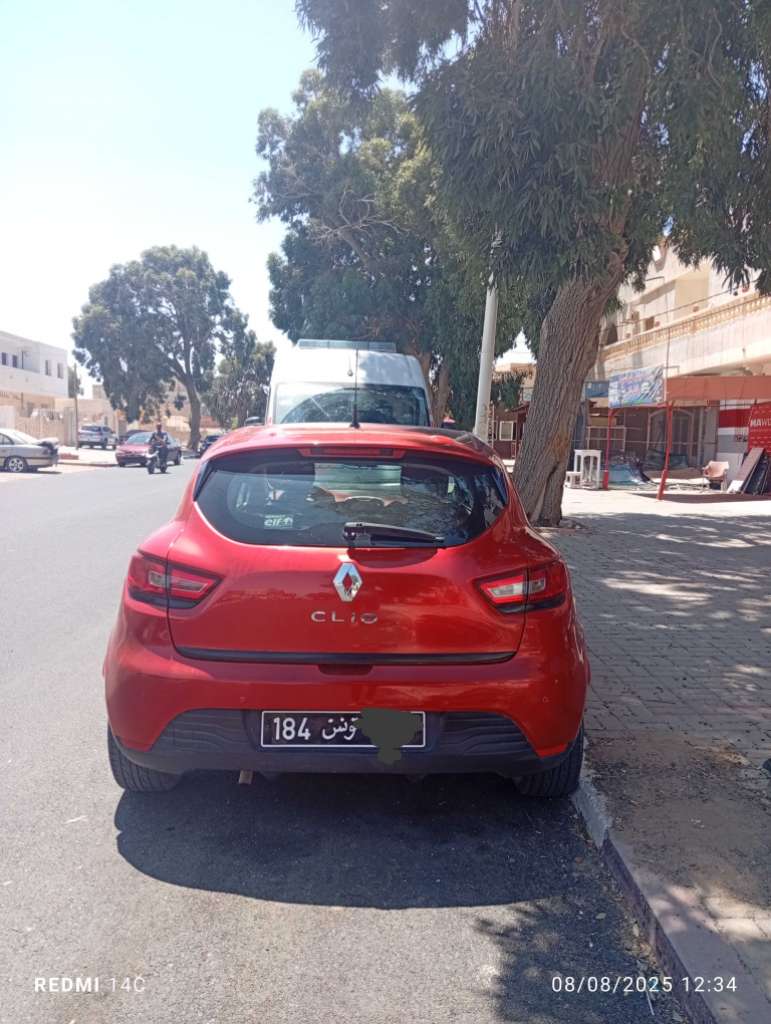 بيع سيارة