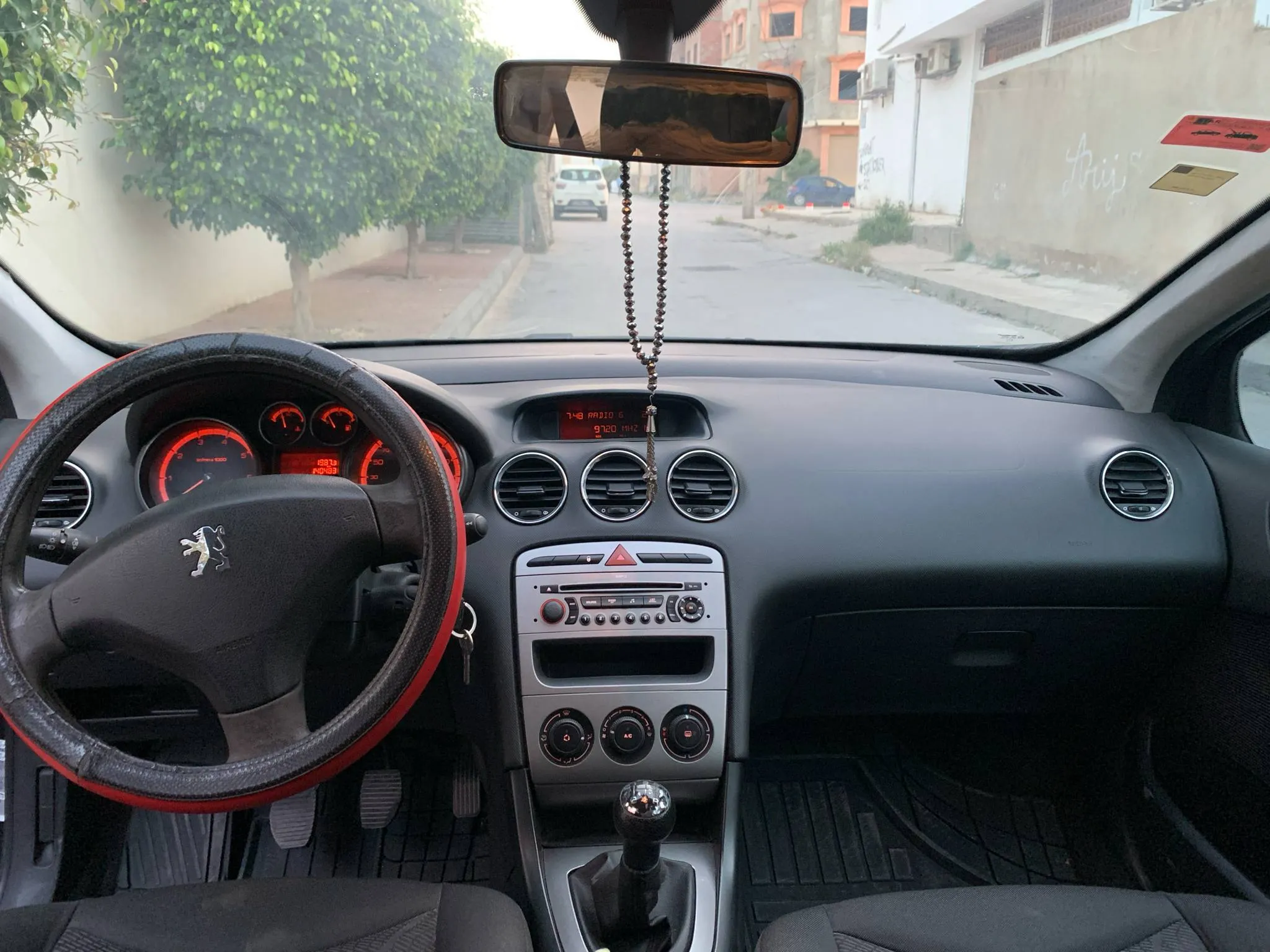 une belle 308 en bon état