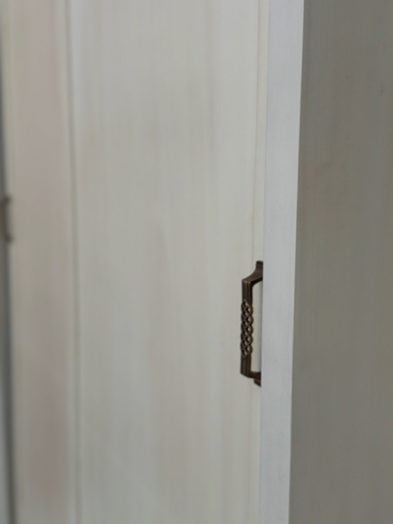 Armoire a vendre 