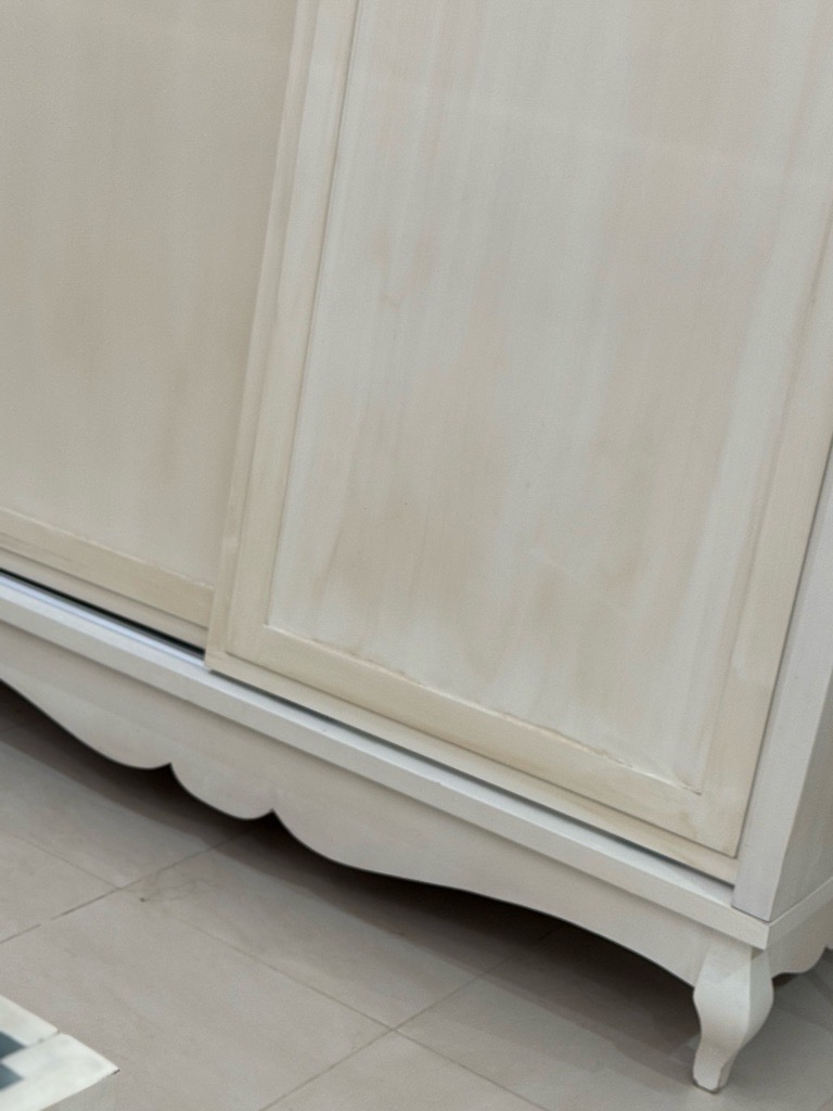 Armoire a vendre 
