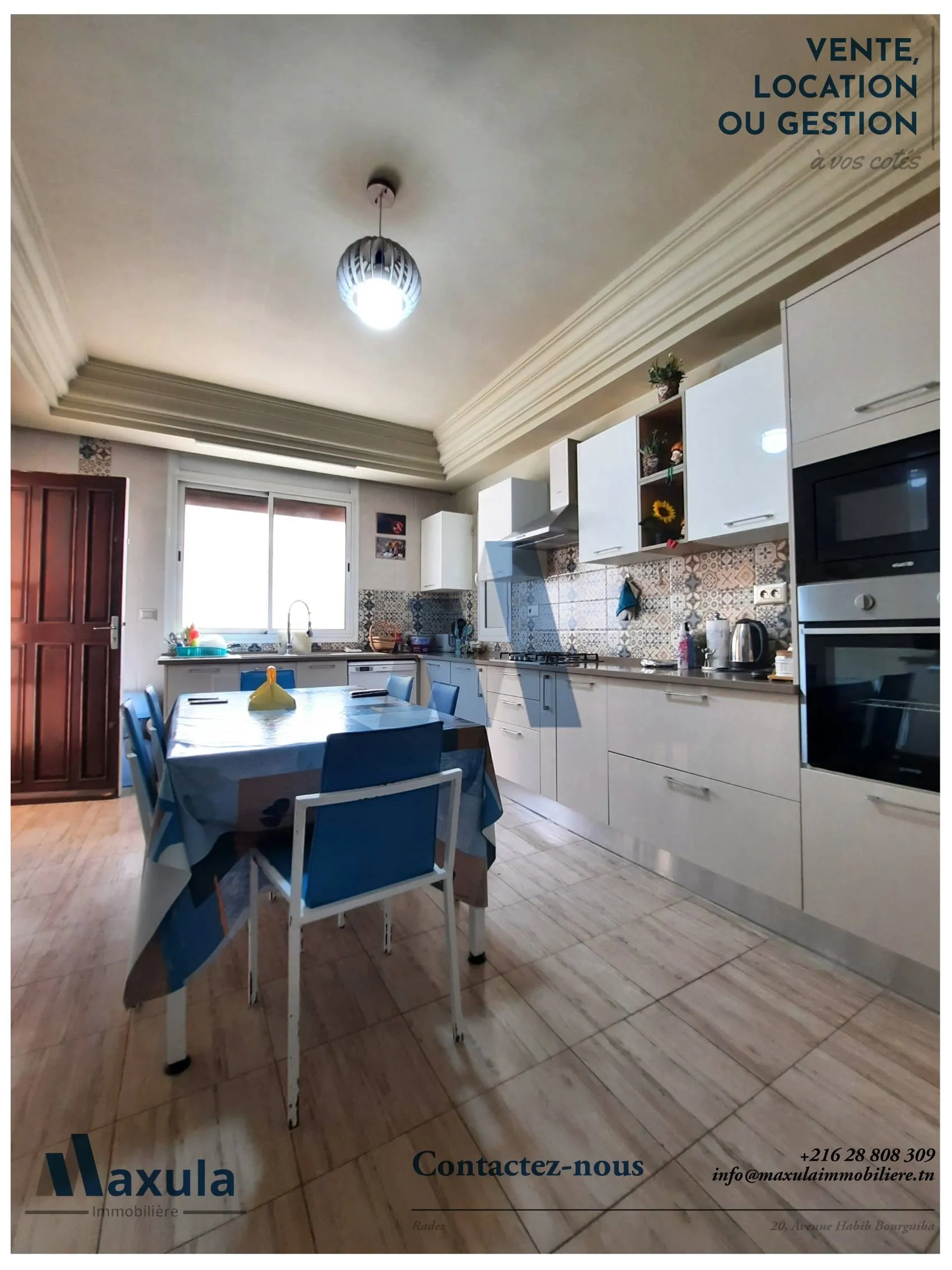 À VENDRE EXCEPTIONNELLE VILLA SUR LES HAUTEUR DE RADES MONGIL