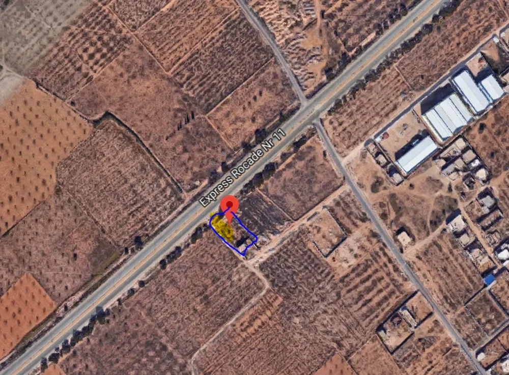 Lot de coin à vendre – Ceinture Km 11, Sfax, idéal pour un café ☕ ou pour un projet industriel 🏭.
