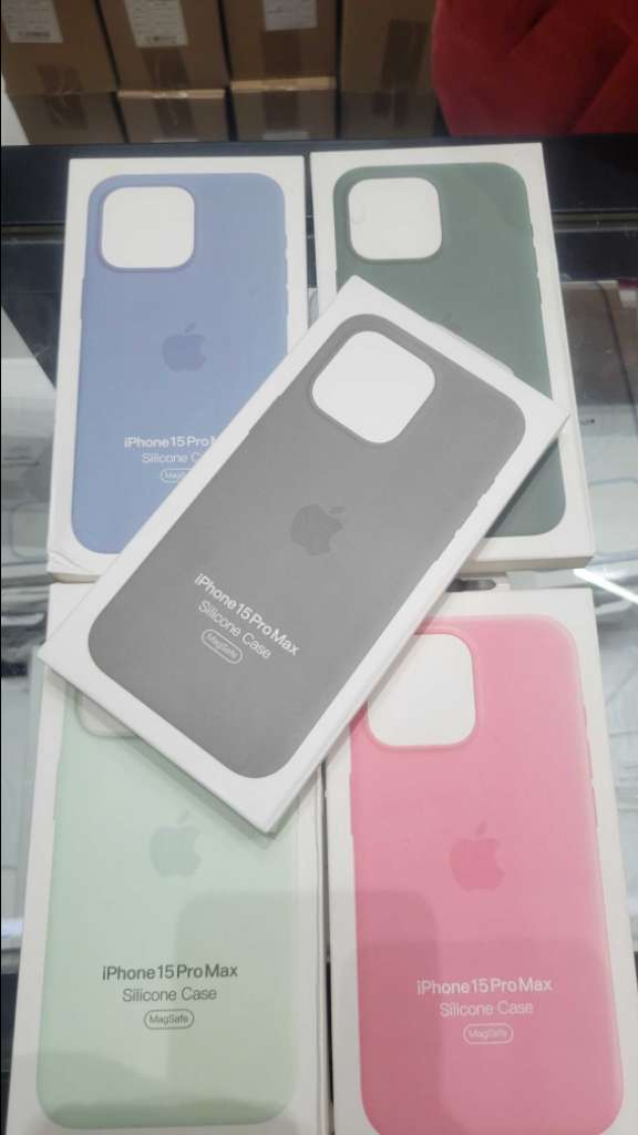 Iphone slicone cases