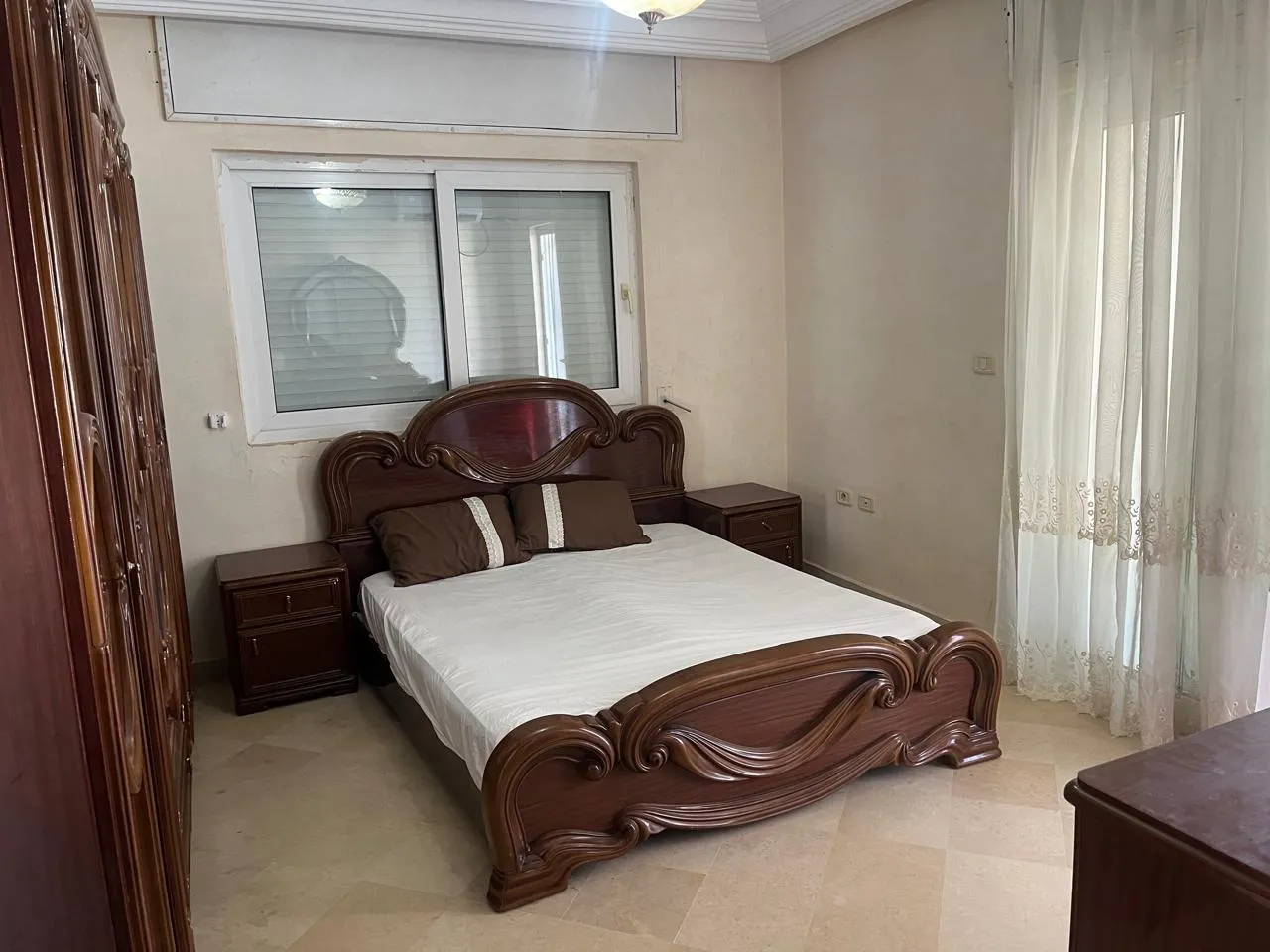 appartement 1ére Etage à louer par jour,nuitée 