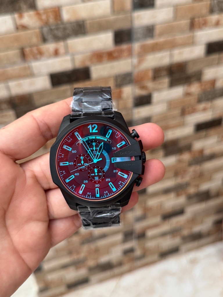 Diesel pour hommes Mega Chief DZ4318 Black Plated Stainless Automatic Fashion Watch