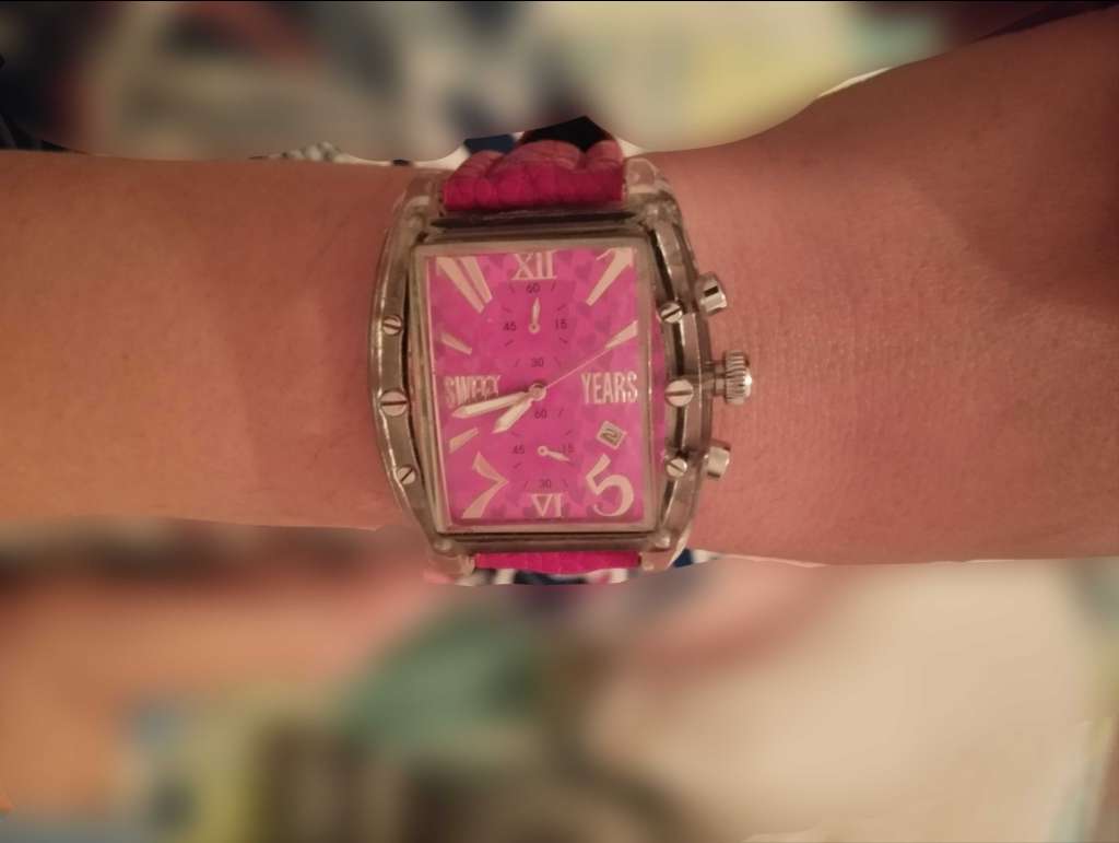 Montre Fashion Design Grand Format